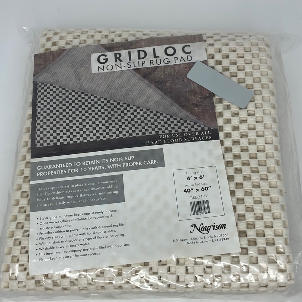 New Gridloc Non-Slip Rug Pad Rug Size 4 x 6 Actual Pad Size 40” x 60 “